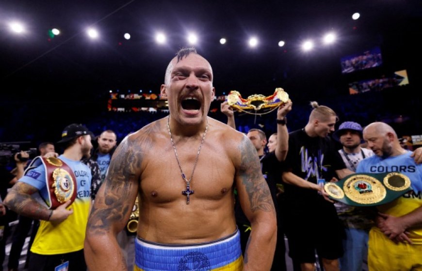 Oleksandr Usyk vs Daniel Dubois fight date announced for surprise venue with fans baffled at Frank Warren